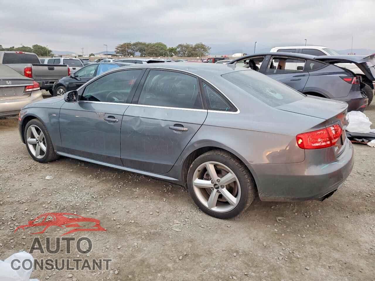 AUDI A4 2012 - WAUFFAFL6CN020967