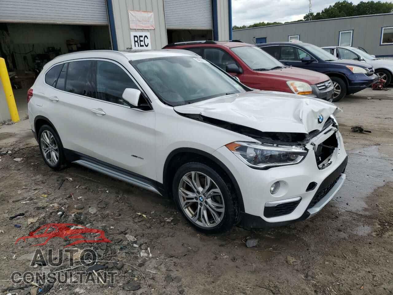 BMW X1 2017 - WBXHT3C35H5F68041