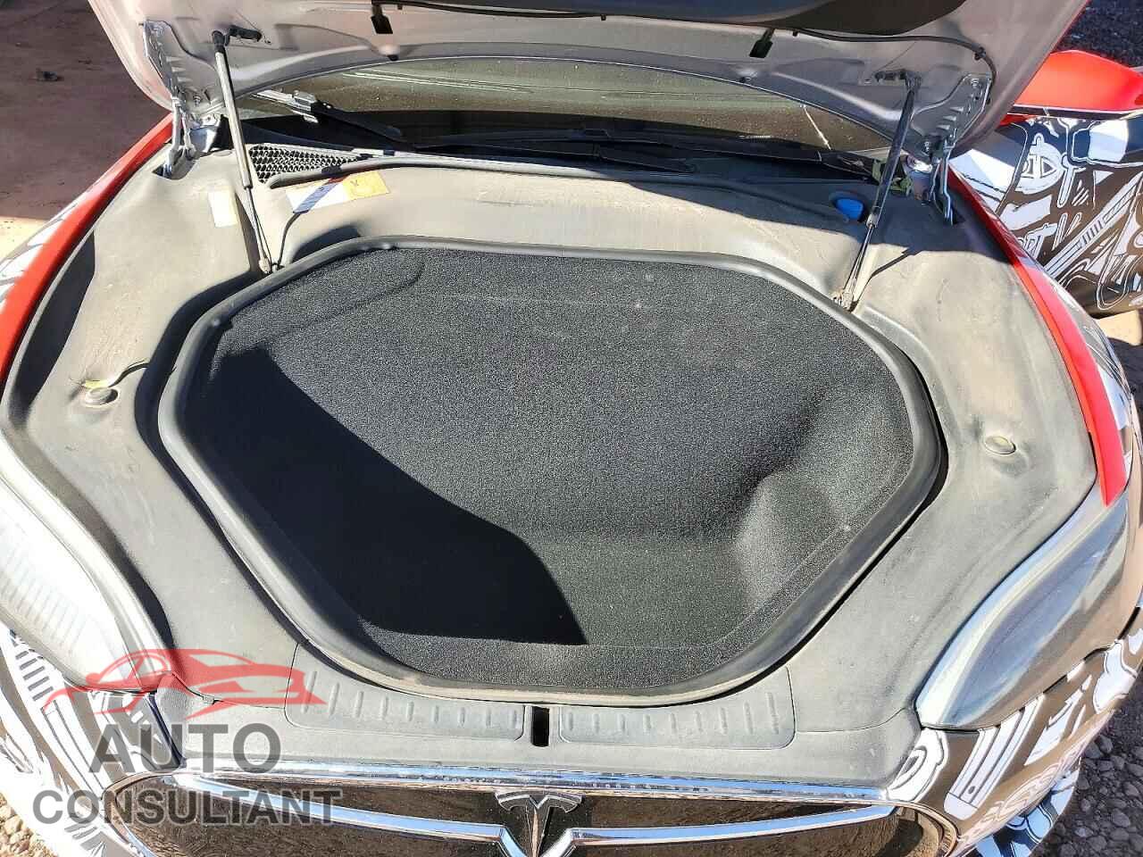 TESLA MODEL S 2015 - 5YJSA1H21FFP75838