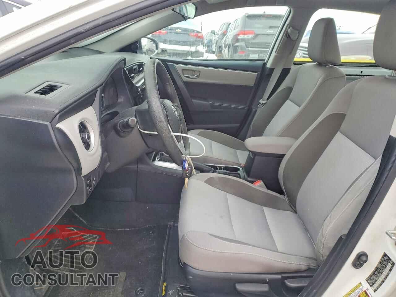 TOYOTA COROLLA 2018 - 2T1BURHE3JC968960