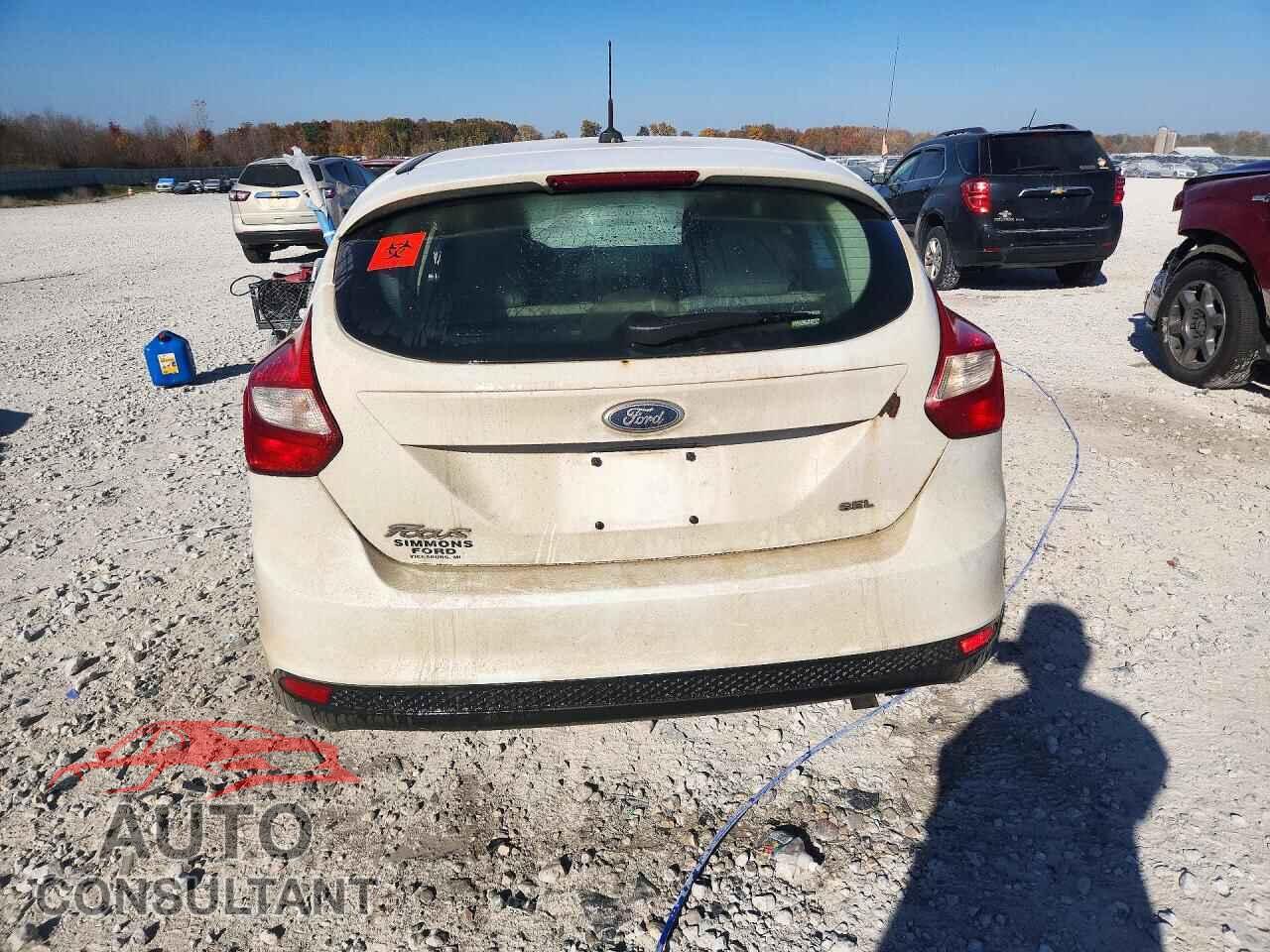 FORD FOCUS 2012 - 1FAHP3M29CL278321