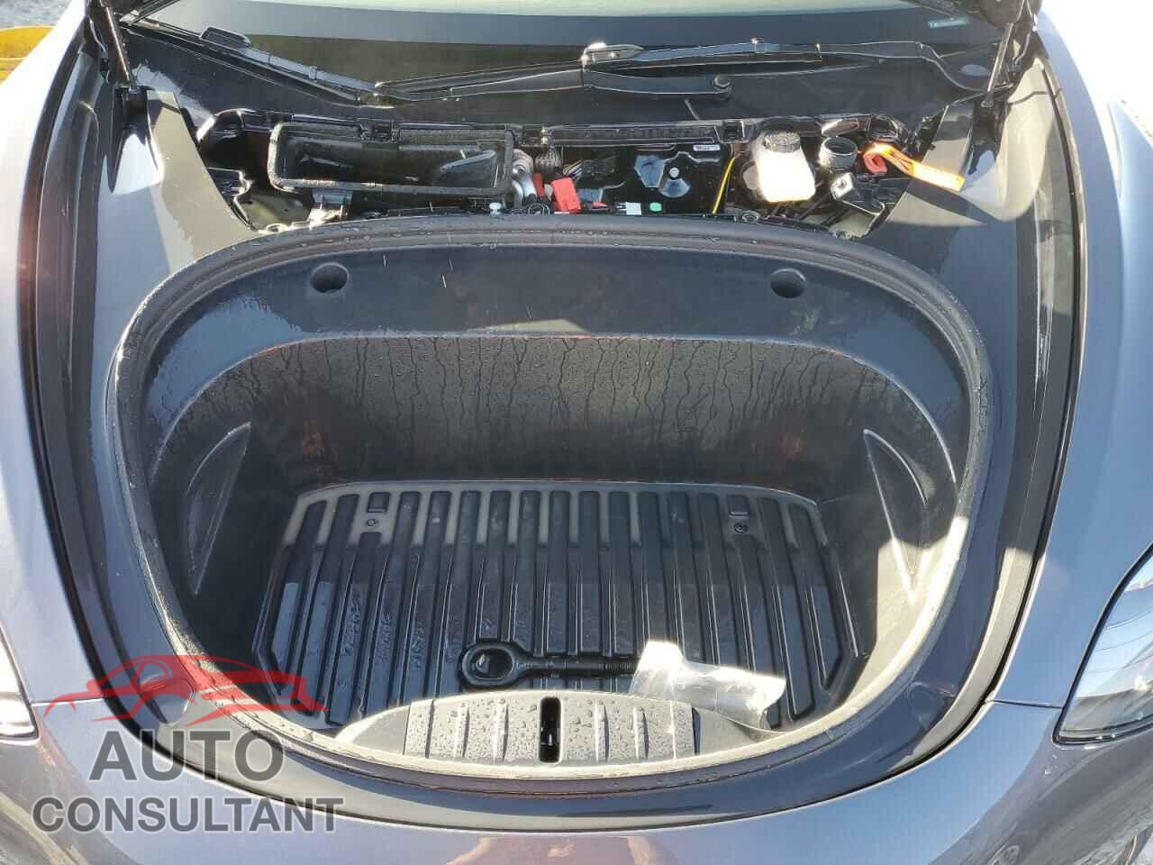 TESLA MODEL 3 2023 - 5YJ3E1EA5PF449367