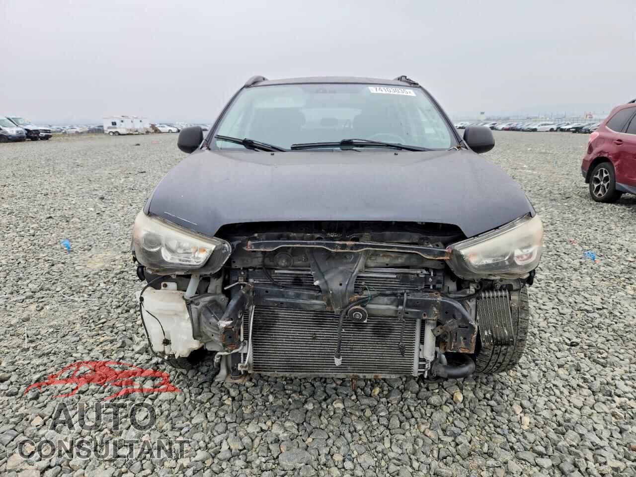 MITSUBISHI OUTLANDER 2011 - JA4AR4AU5BZ017761