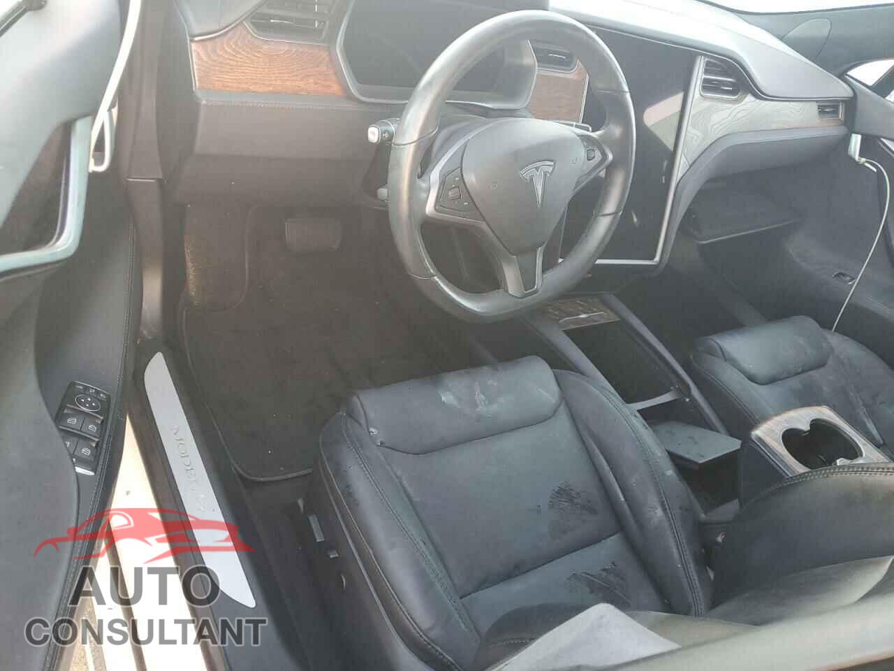 TESLA MODEL S 2021 - 5YJSA1E28MF421736