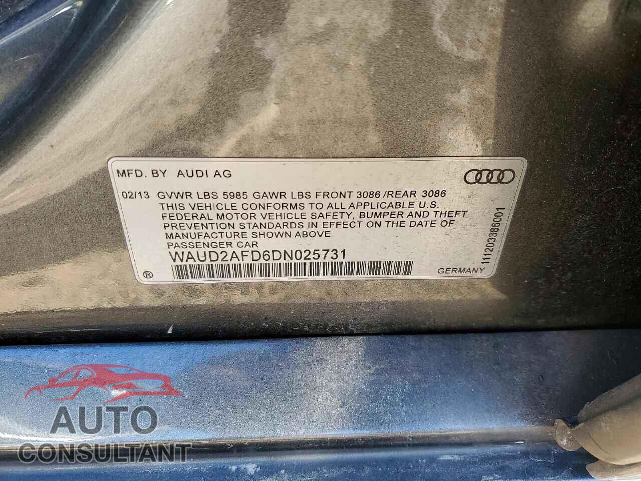 AUDI S8 2013 - WAUD2AFD6DN025731
