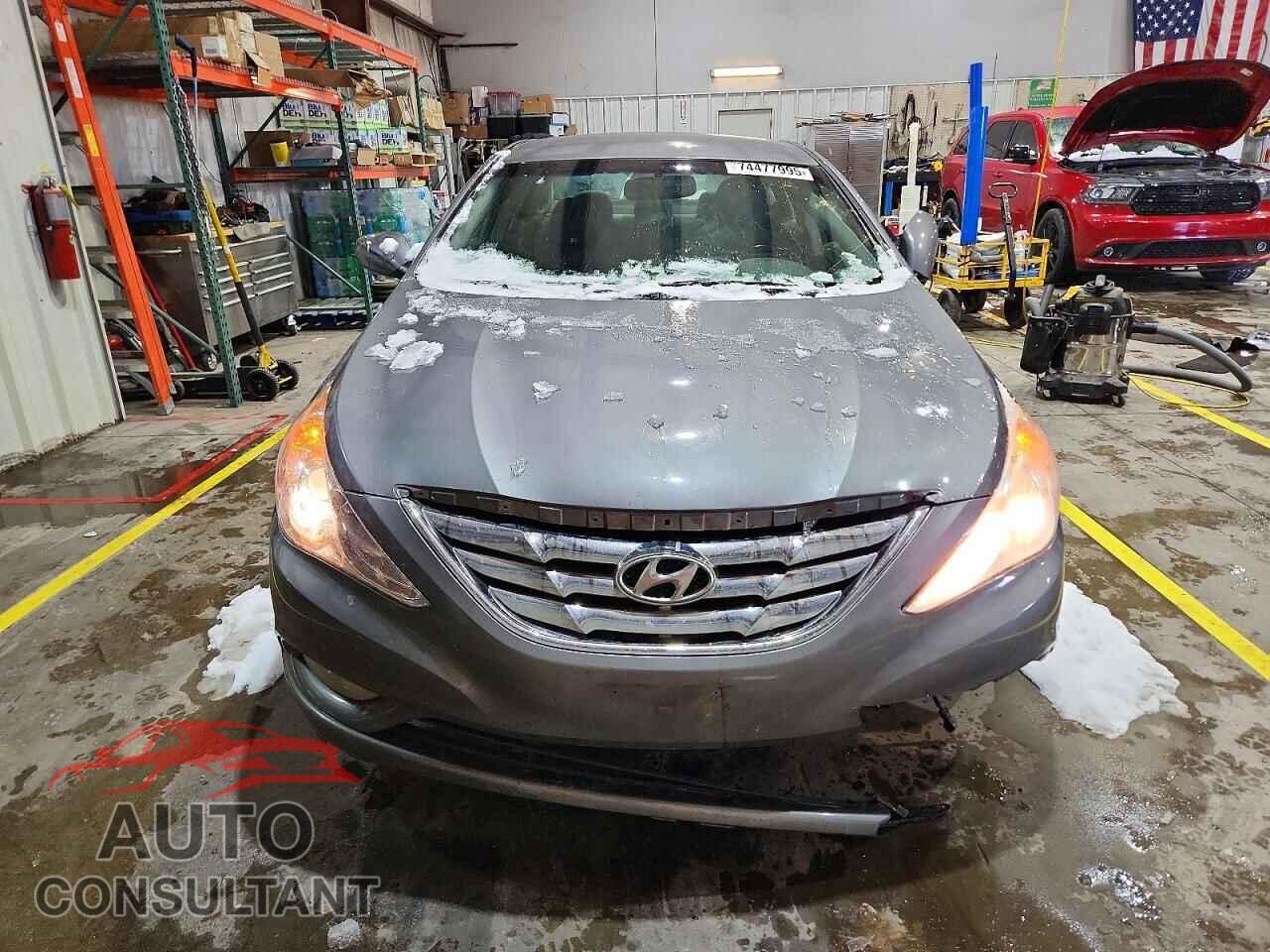 HYUNDAI SONATA 2011 - 5NPEC4AC3BH282914