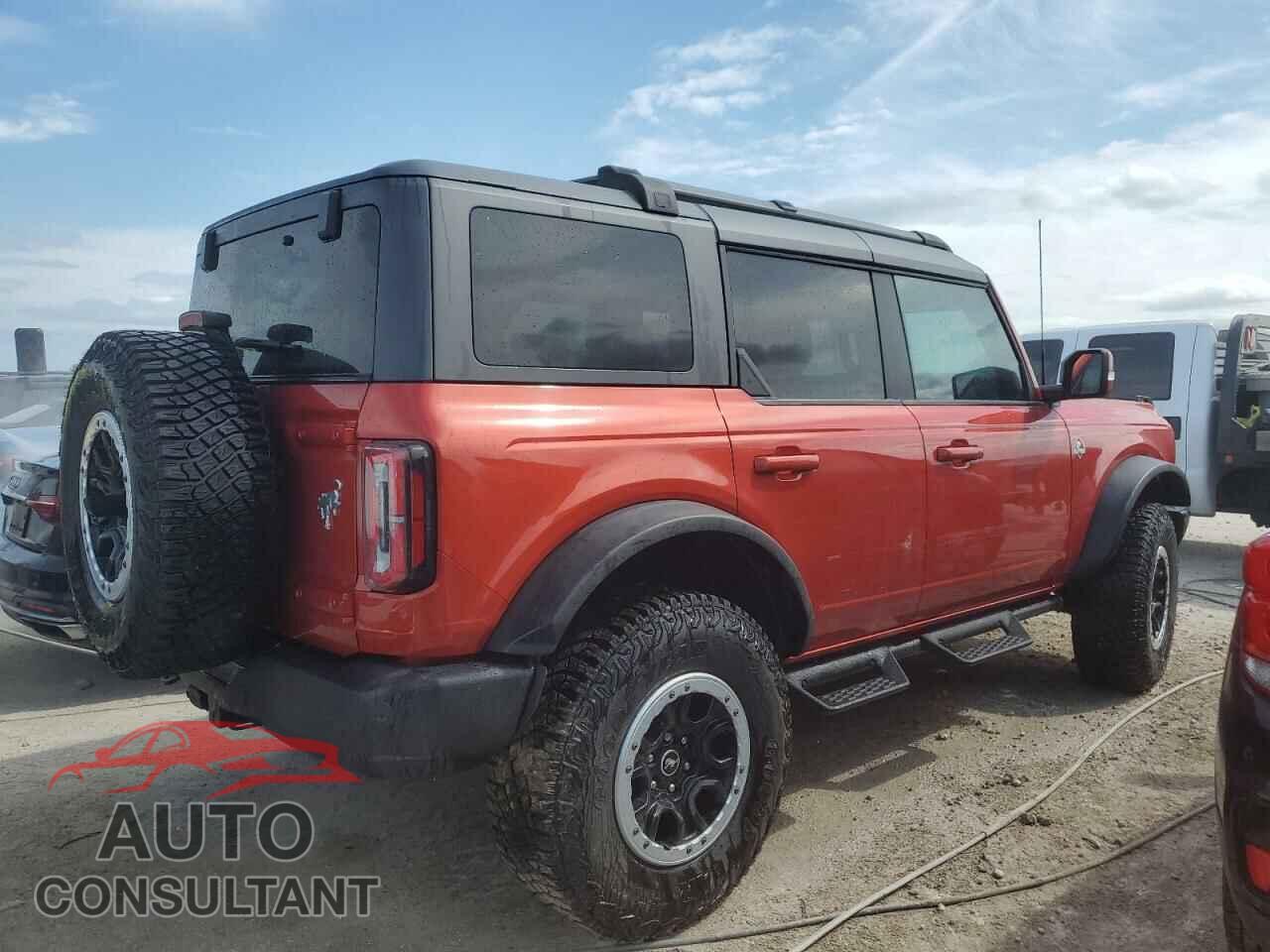 FORD BRONCO 2023 - 1FMDE5DH3PLB10433