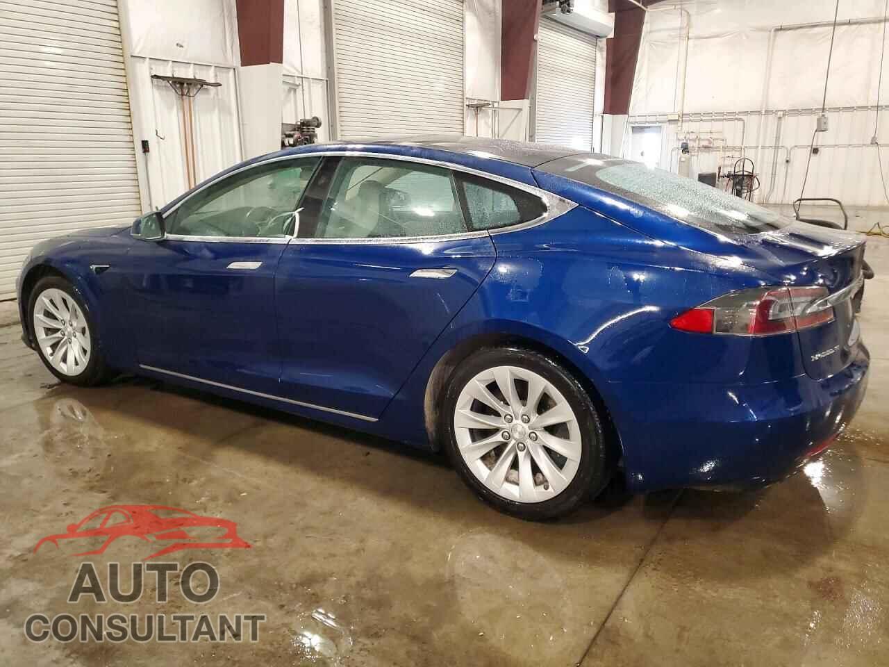 TESLA MODEL S 2018 - 5YJSA1E22JF245245