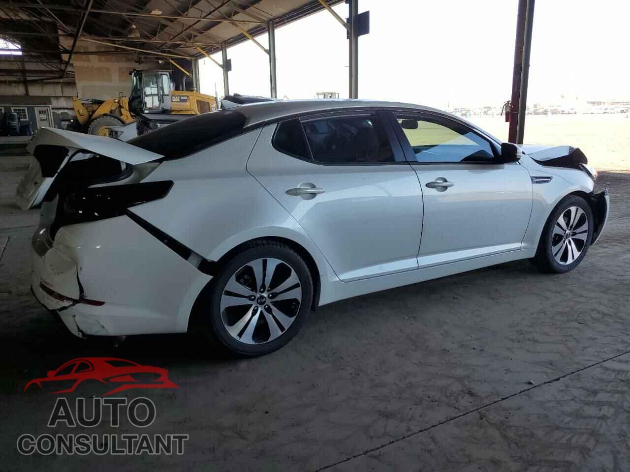 KIA OPTIMA 2011 - KNAGM4A76B5128347