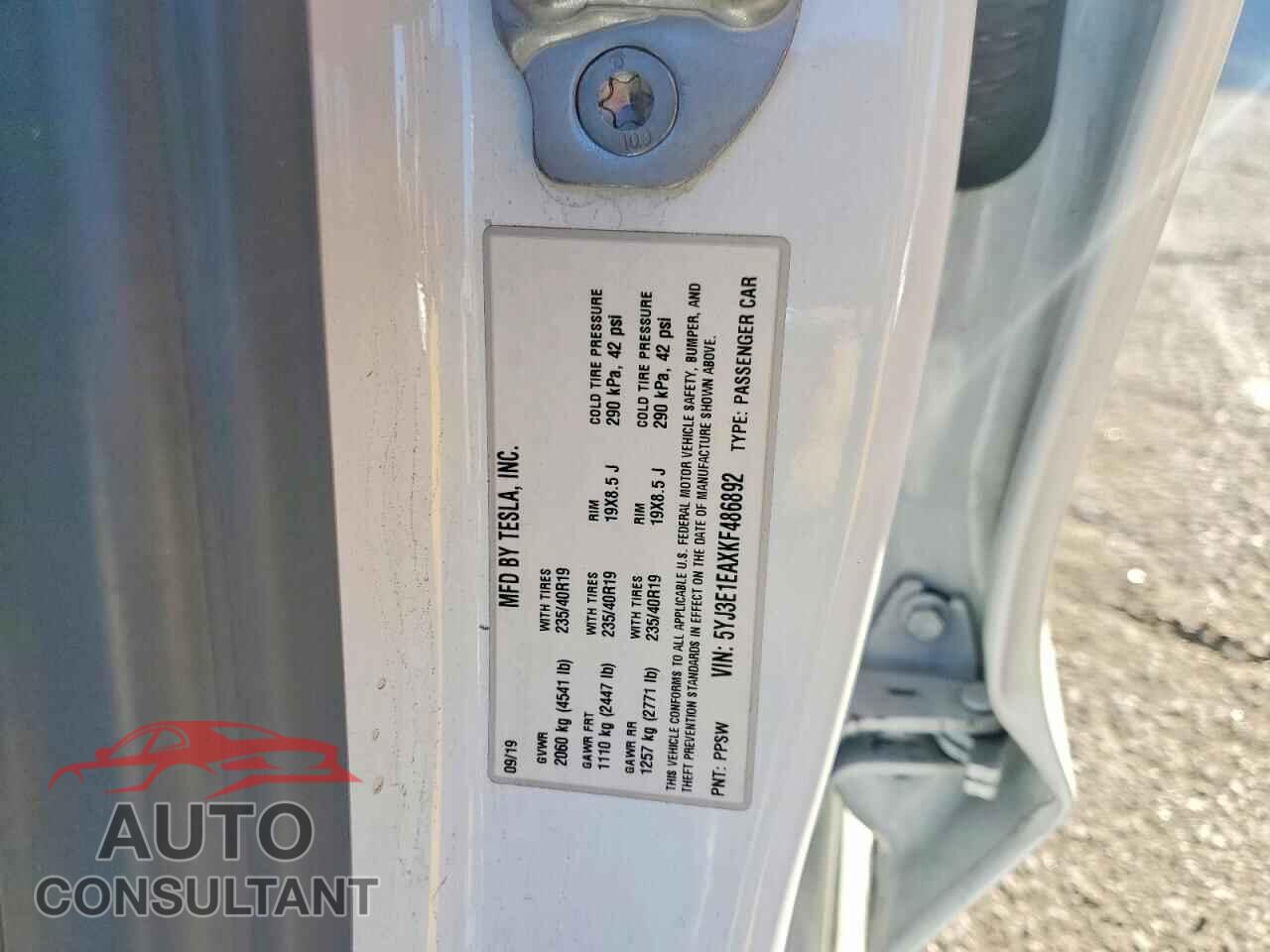 TESLA MODEL 3 2019 - 5YJ3E1EAXKF486892