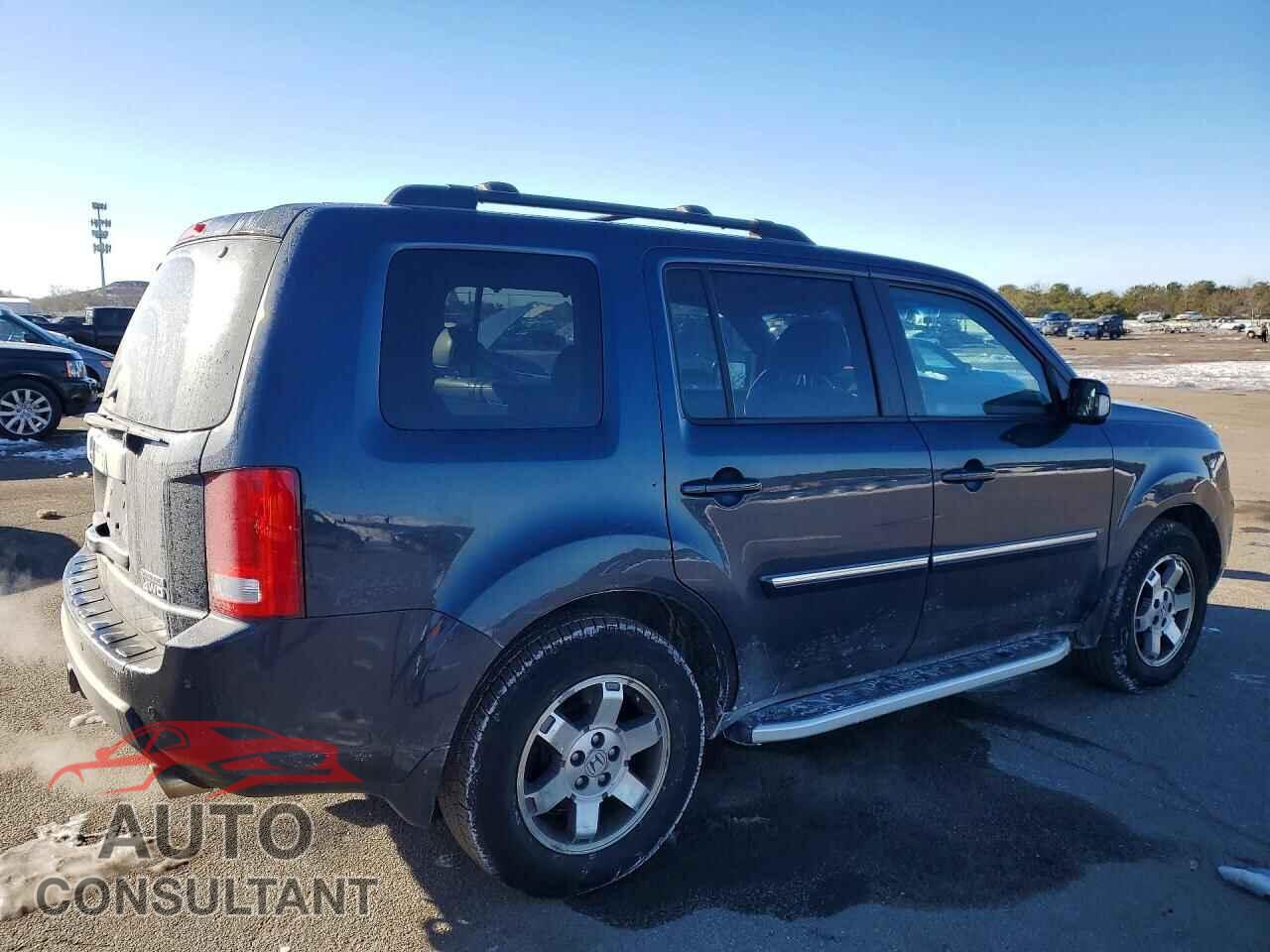 HONDA PILOT 2011 - 5FNYF4H97BB092871