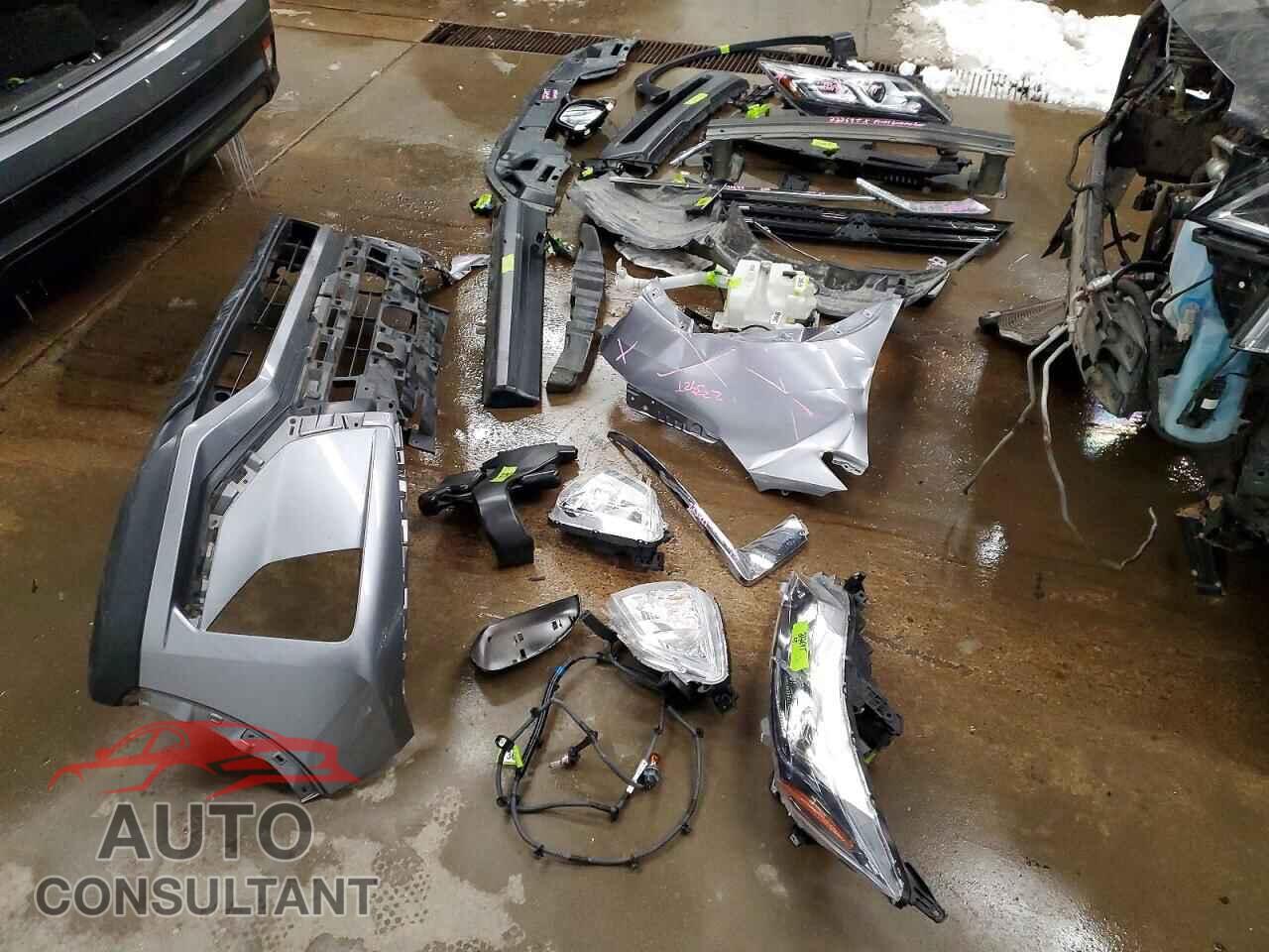 MITSUBISHI ECLIPSE 2019 - JA4AT4AA5KZ010980