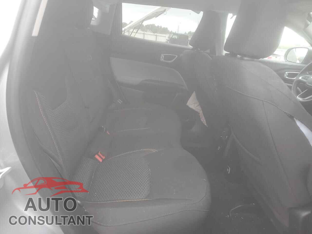 JEEP COMPASS 2022 - 3C4NJCAB5NT103316