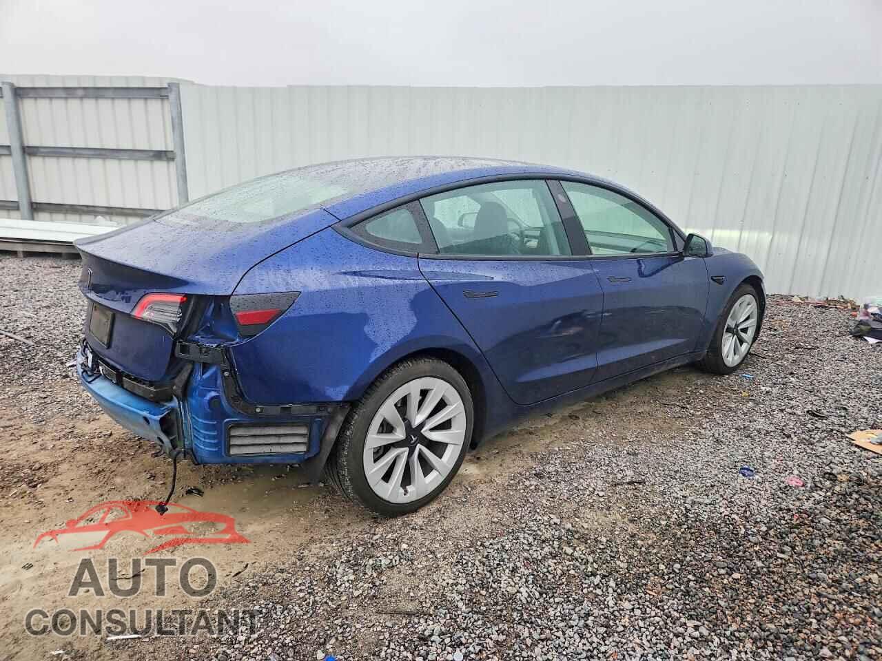 TESLA MODEL 3 2022 - 5YJ3E1EA0NF368936