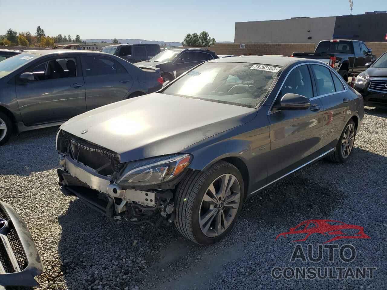 MERCEDES-BENZ C-CLASS 2018 - 55SWF4HB2JU236091
