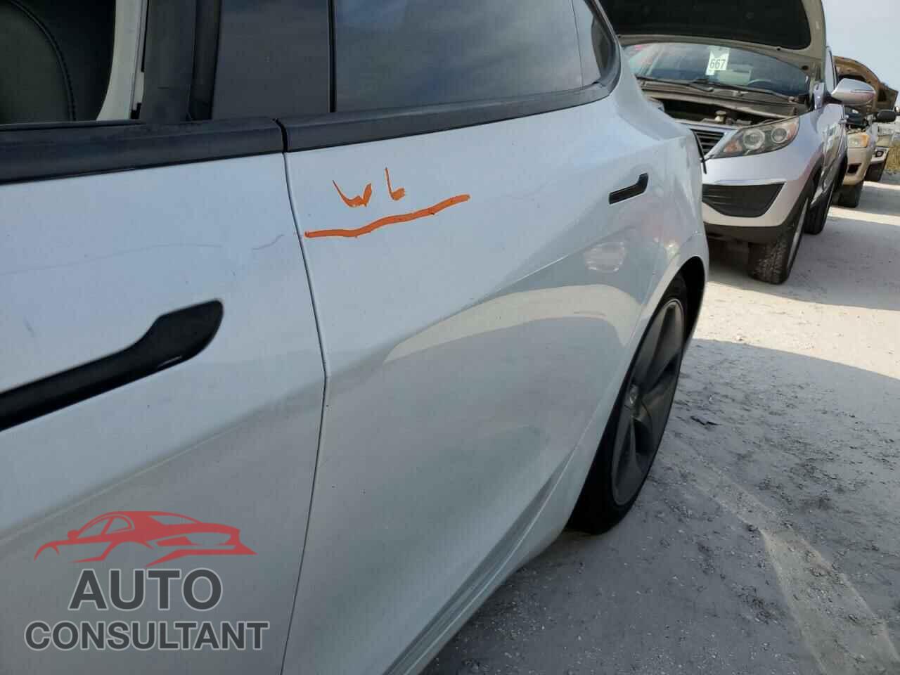 TESLA MODEL 3 2020 - 5YJ3E1EA2LF785200