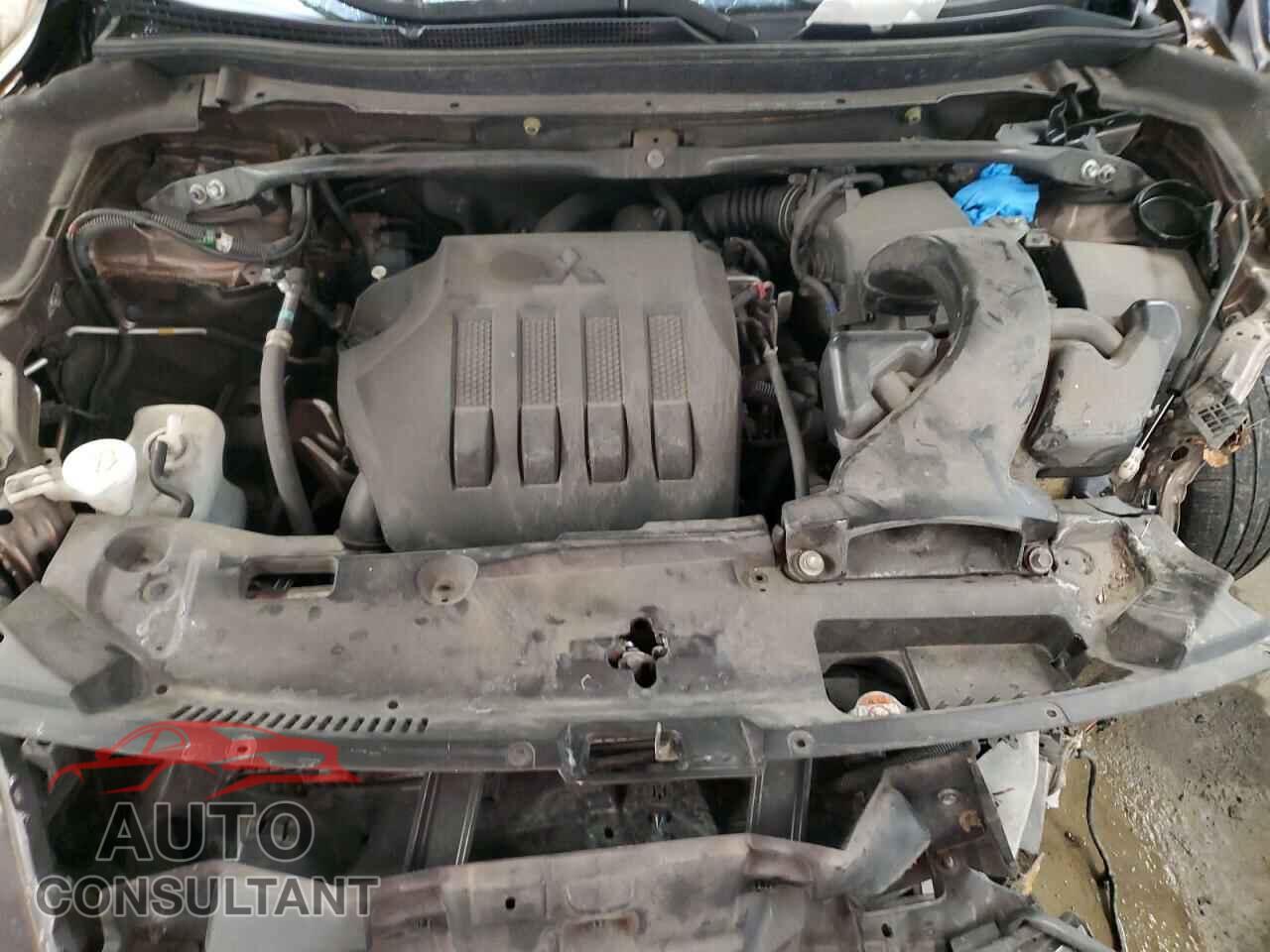 MITSUBISHI ECLIPSE 2019 - JA4AT5AA5KZ003033