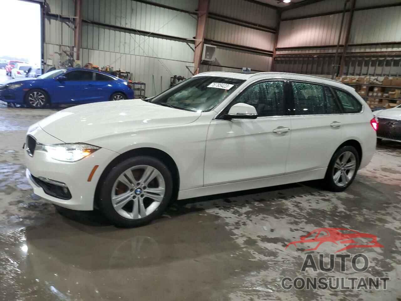 BMW 3 SERIES 2018 - WBA8K3C55JA369452