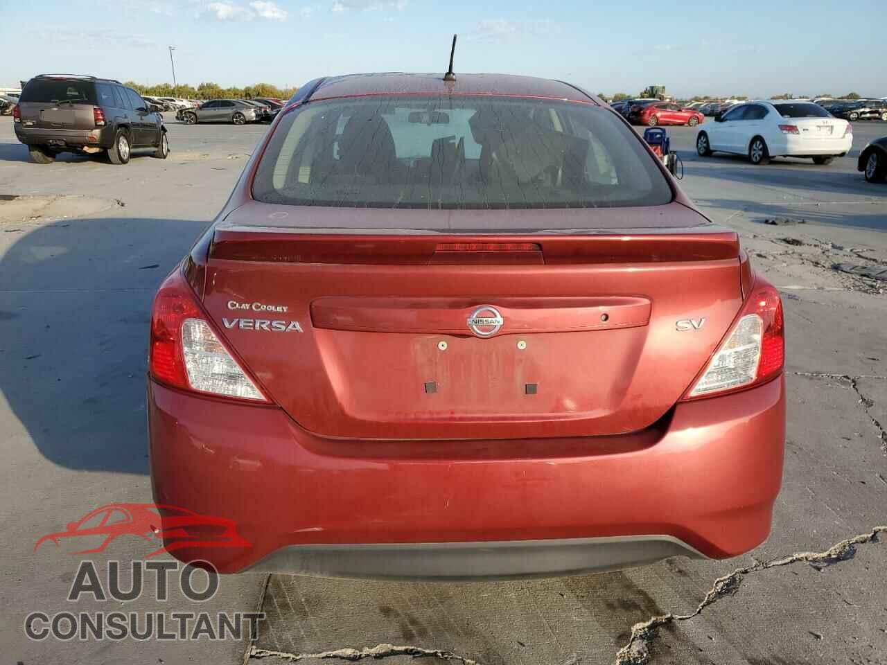 NISSAN VERSA 2017 - 3N1CN7AP3HL839354