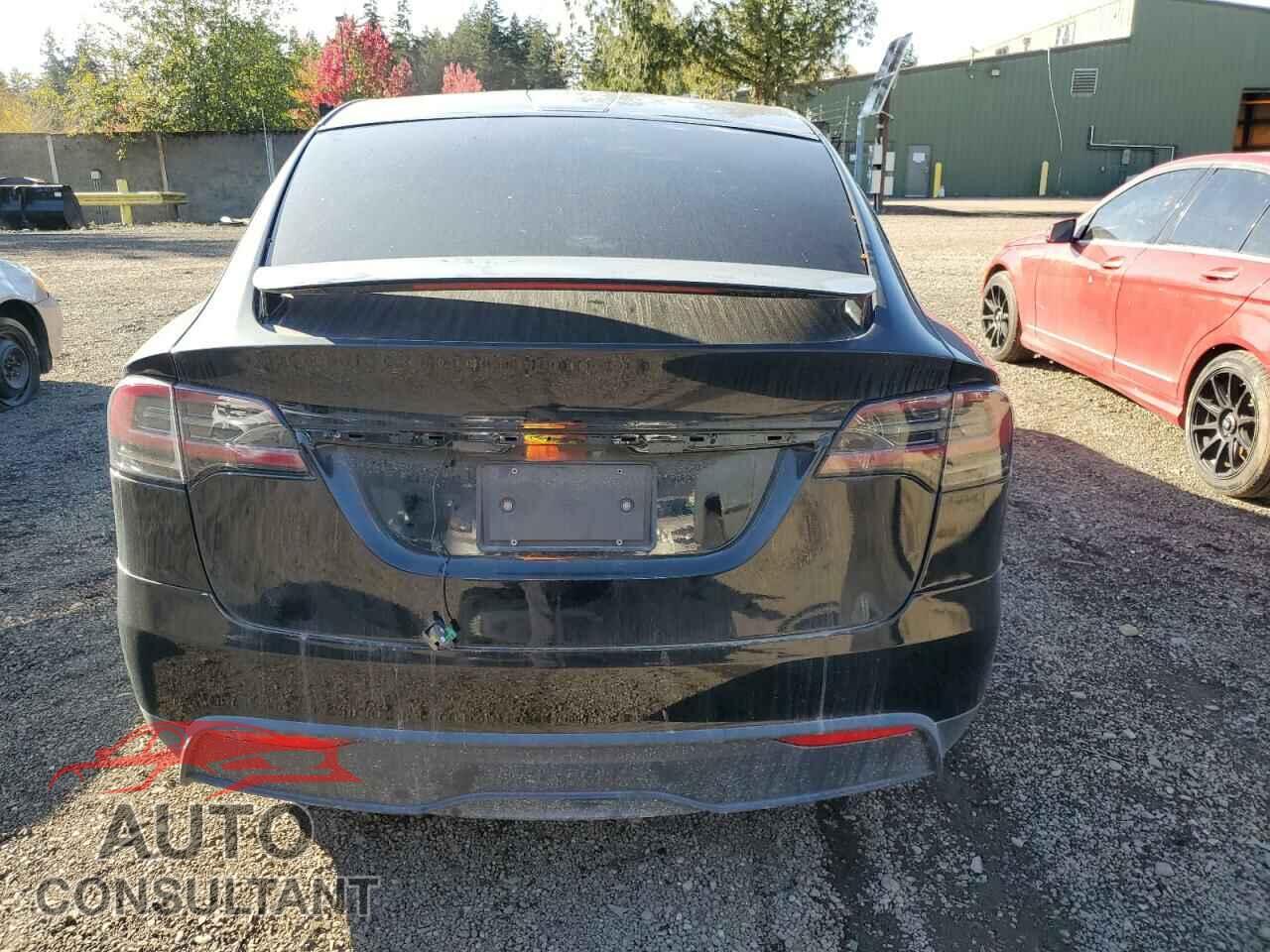 TESLA MODEL X 2024 - 7SAXCDE50RF434289