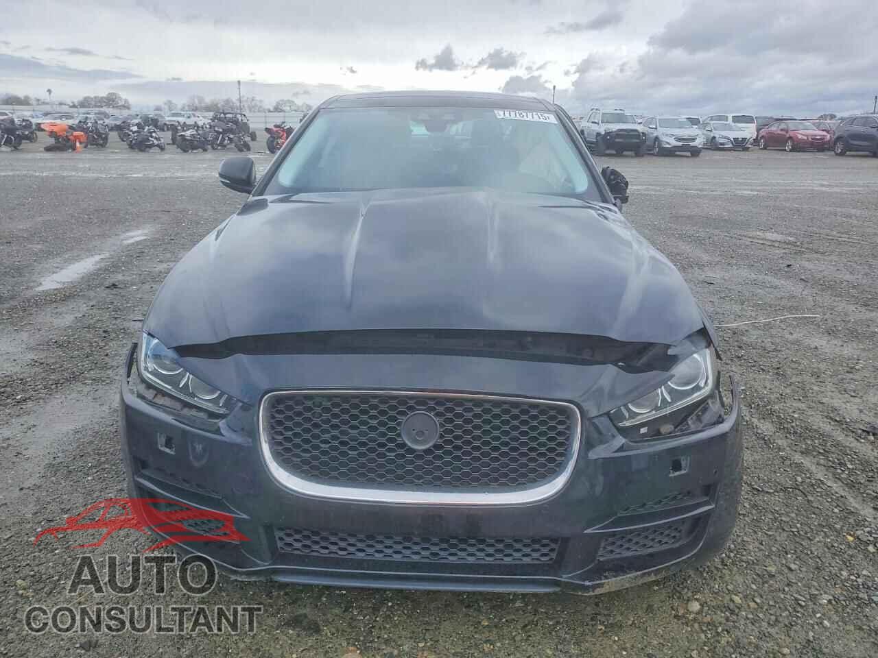 JAGUAR XE 2017 - SAJAD4BG8HA964301