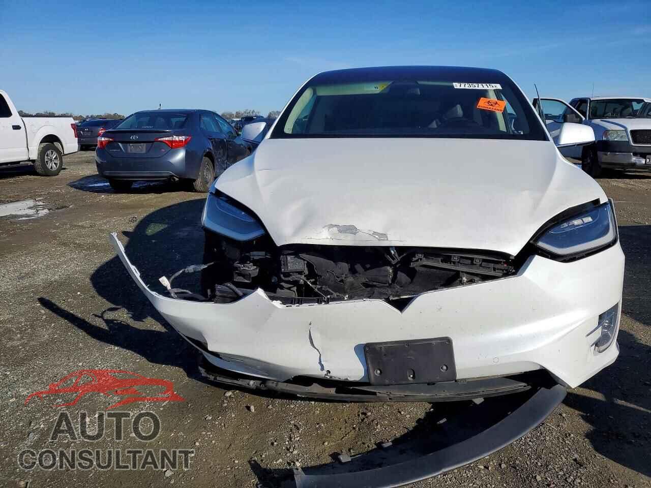 TESLA MODEL X 2017 - 5YJXCBE24HF066771