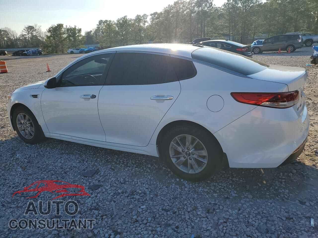 KIA OPTIMA 2016 - KNAGT4L30G5106901