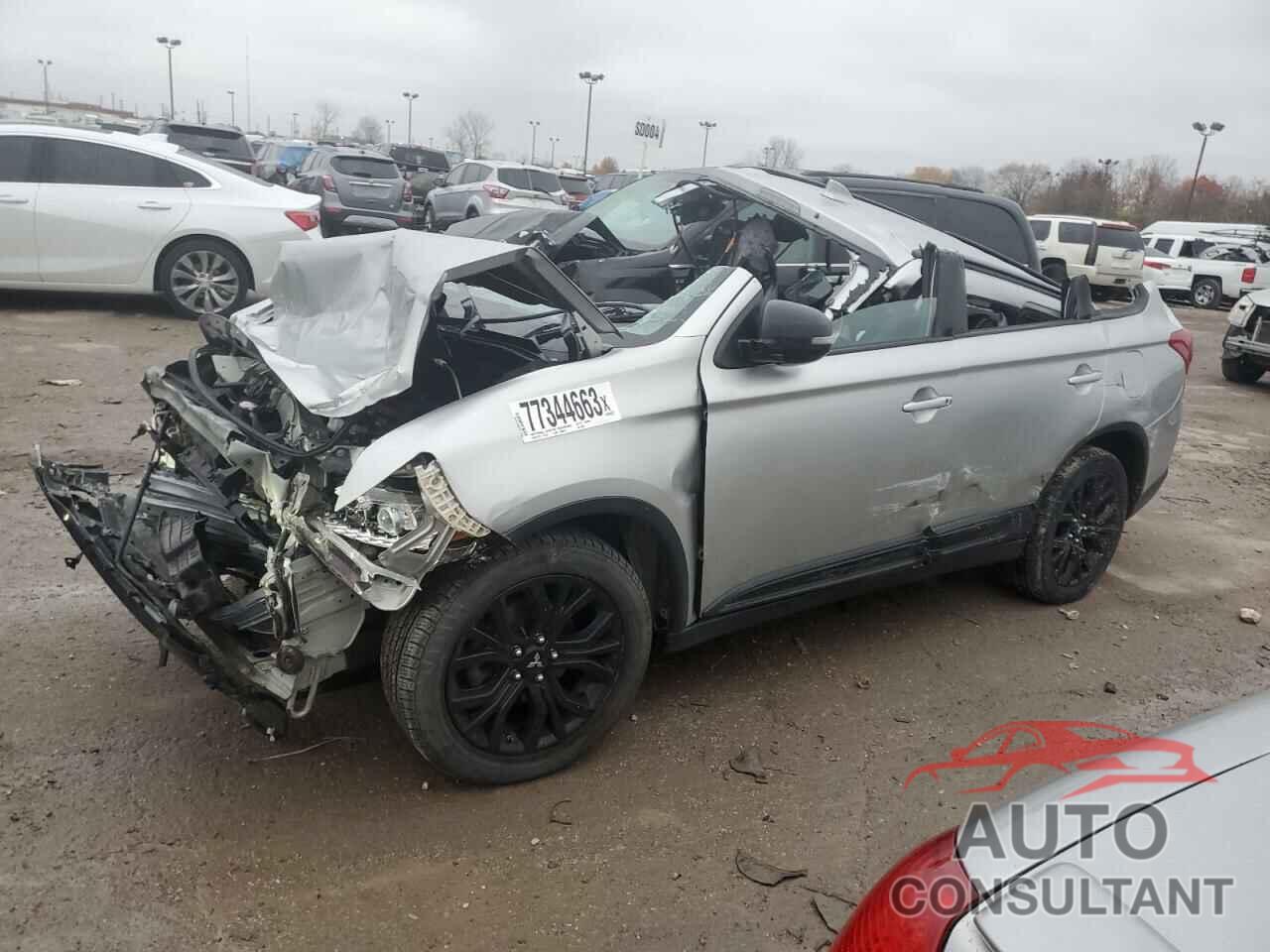 MITSUBISHI OUTLANDER 2018 - JA4AZ3A30JZ046567