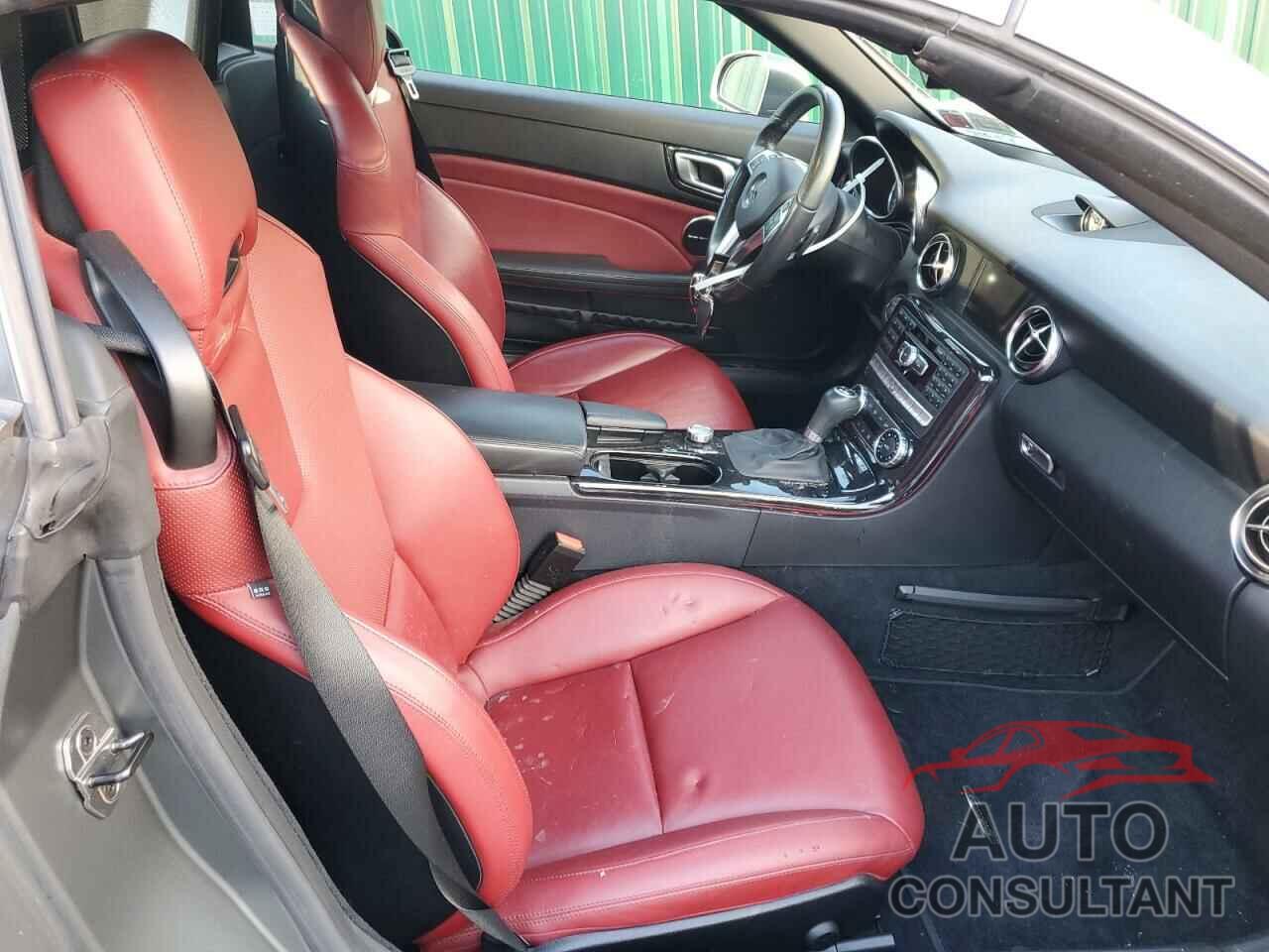 MERCEDES-BENZ SLK-CLASS 2016 - WDDPK5HA7GF115792