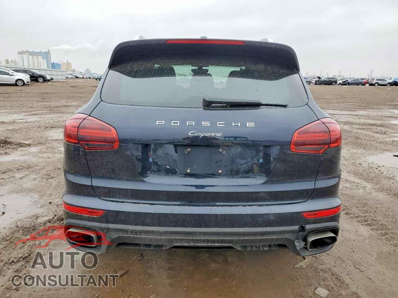 PORSCHE CAYENNE 2017 - WP1AA2A20HKA90178