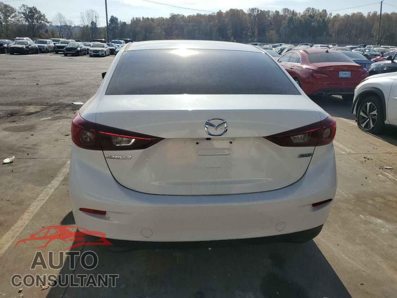 MAZDA 3 2018 - 3MZBN1U71JM160116