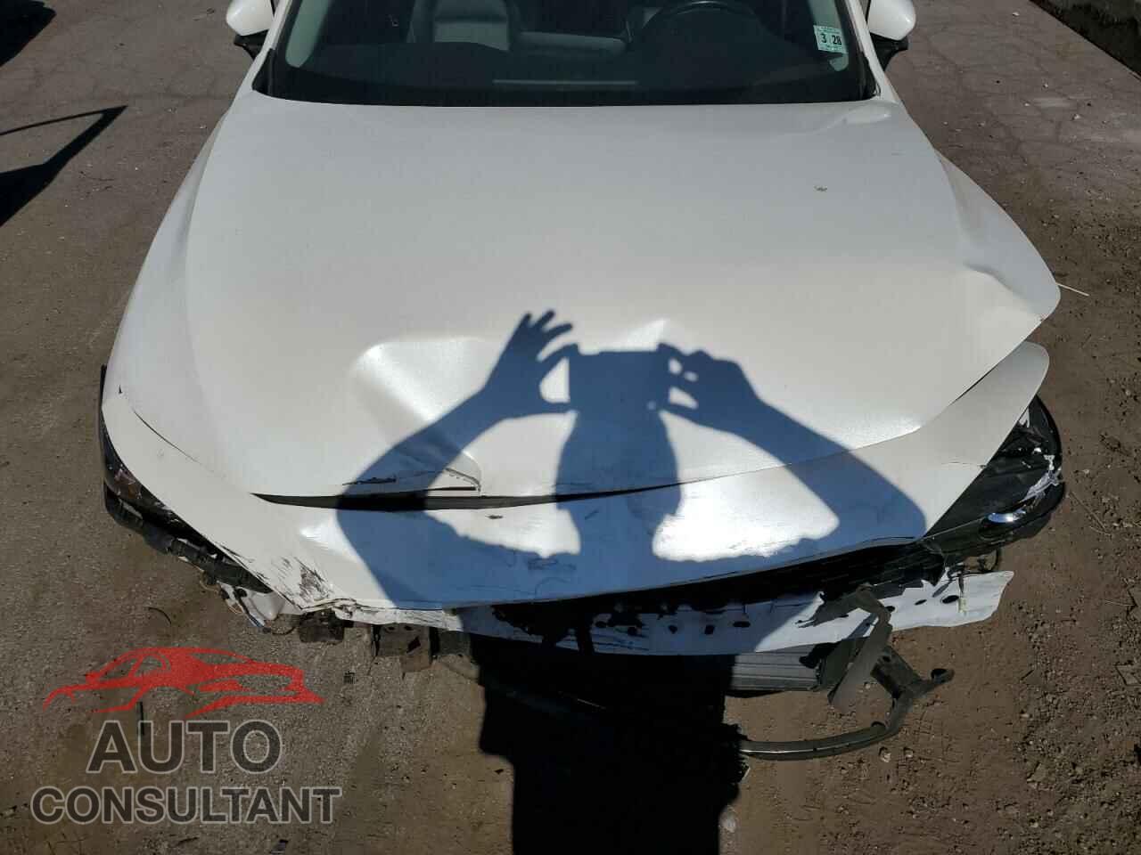MAZDA 3 2023 - 3MZBPACM6PM356014