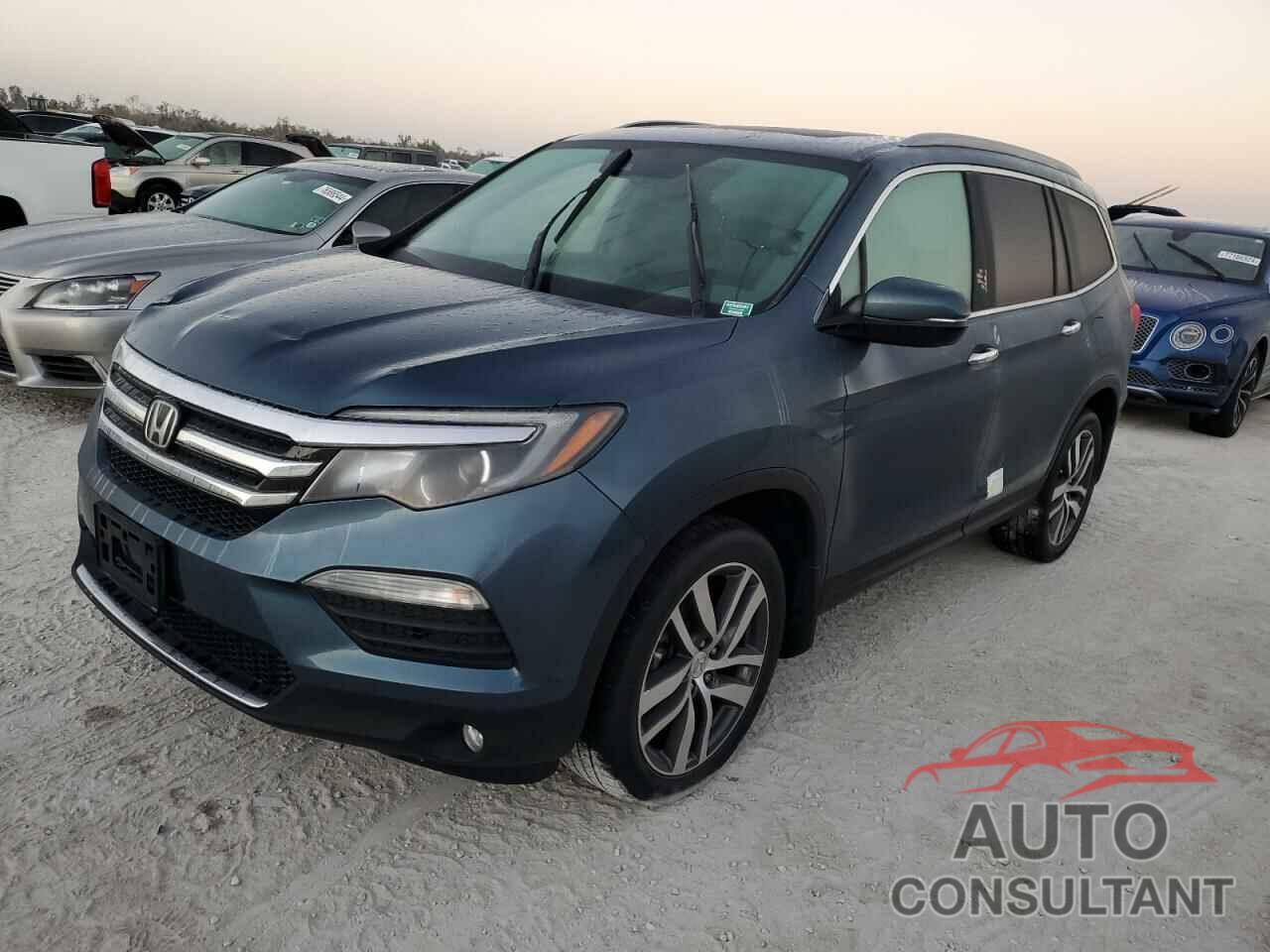 HONDA PILOT 2017 - 5FNYF6H08HB062025