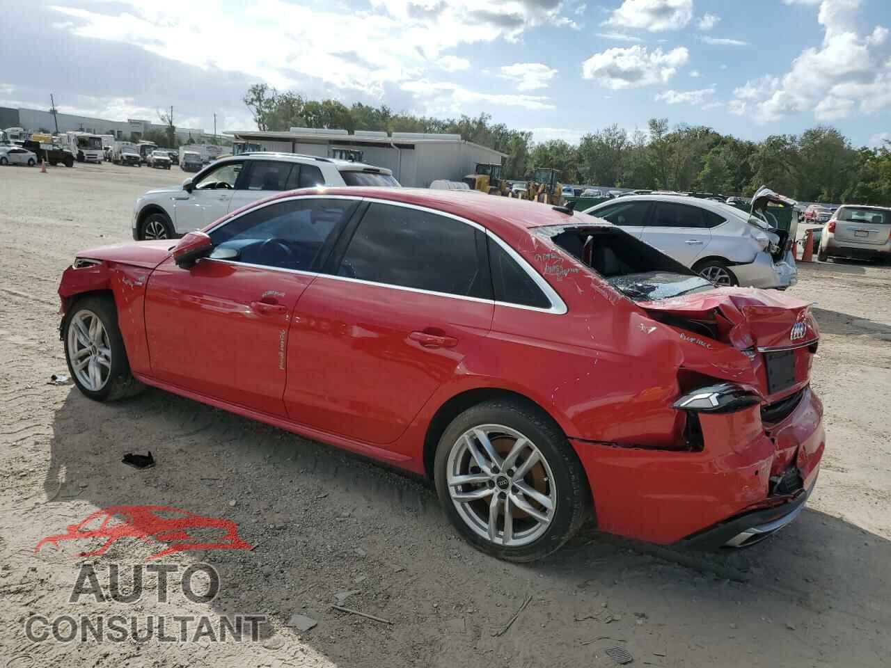 AUDI A4 2021 - WAUDAAF44MA041596
