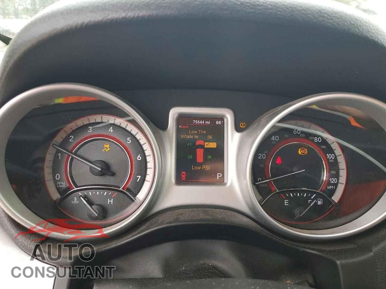 DODGE JOURNEY 2013 - 3C4PDCAB1DT734286