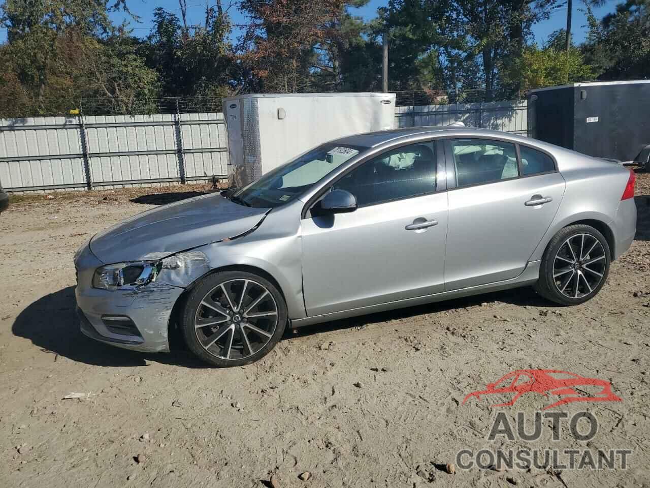 VOLVO S60 2017 - YV126MFLXH2440821