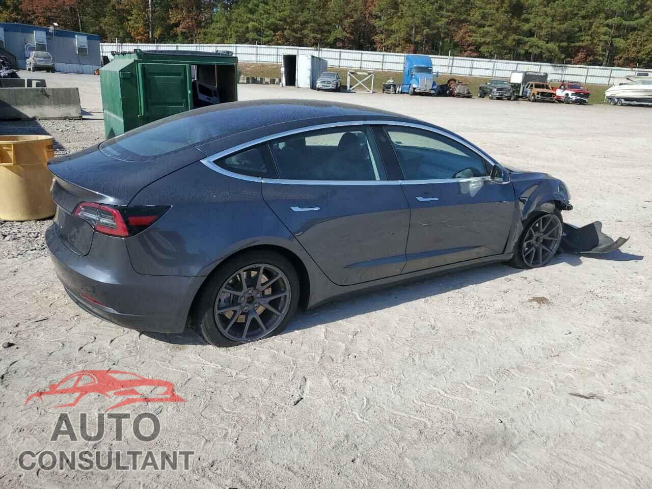 TESLA MODEL 3 2018 - 5YJ3E1EA9JF040943