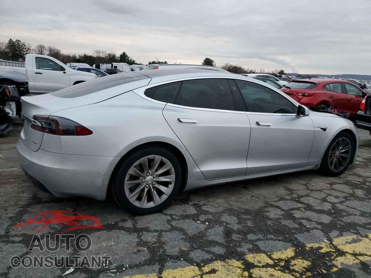 TESLA MODEL S 2017 - 5YJSA1E2XHF199559