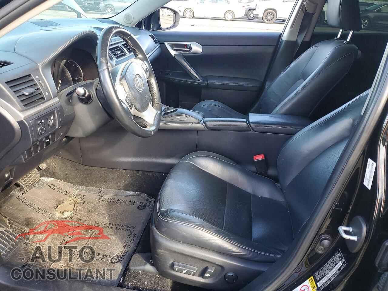 LEXUS CT 200 2013 - JTHKD5BH4D2142891