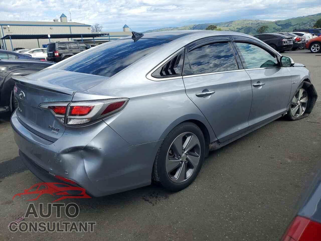 HYUNDAI SONATA 2017 - KMHE34L15HA043873