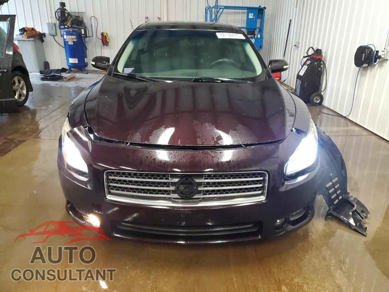 NISSAN MAXIMA 2011 - 1N4AA5AP2BC820095