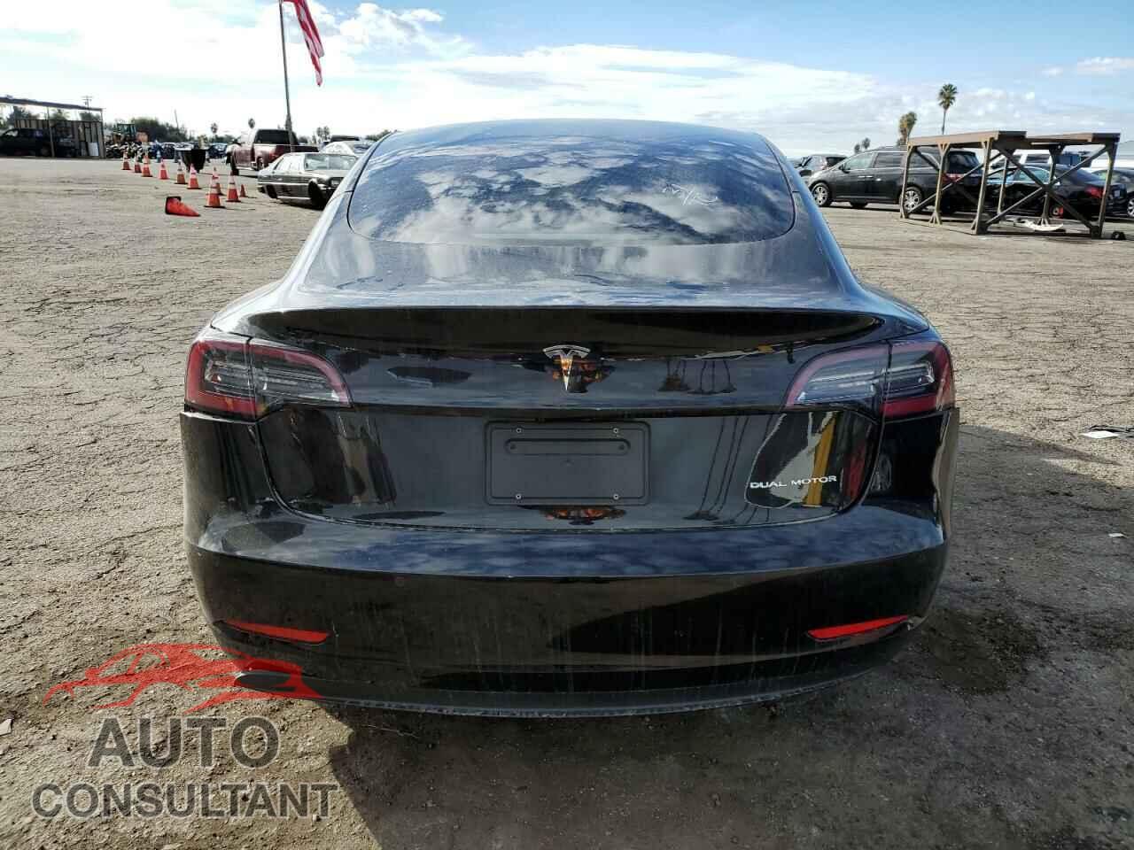 TESLA MODEL 3 2021 - 5YJ3E1EB3MF852669