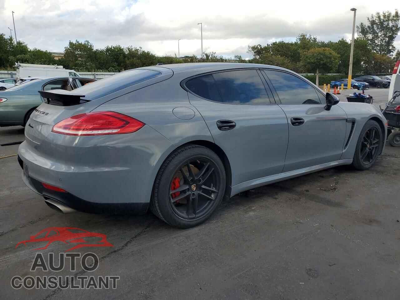PORSCHE PANAMERA 2014 - WP0AA2A76EL010496