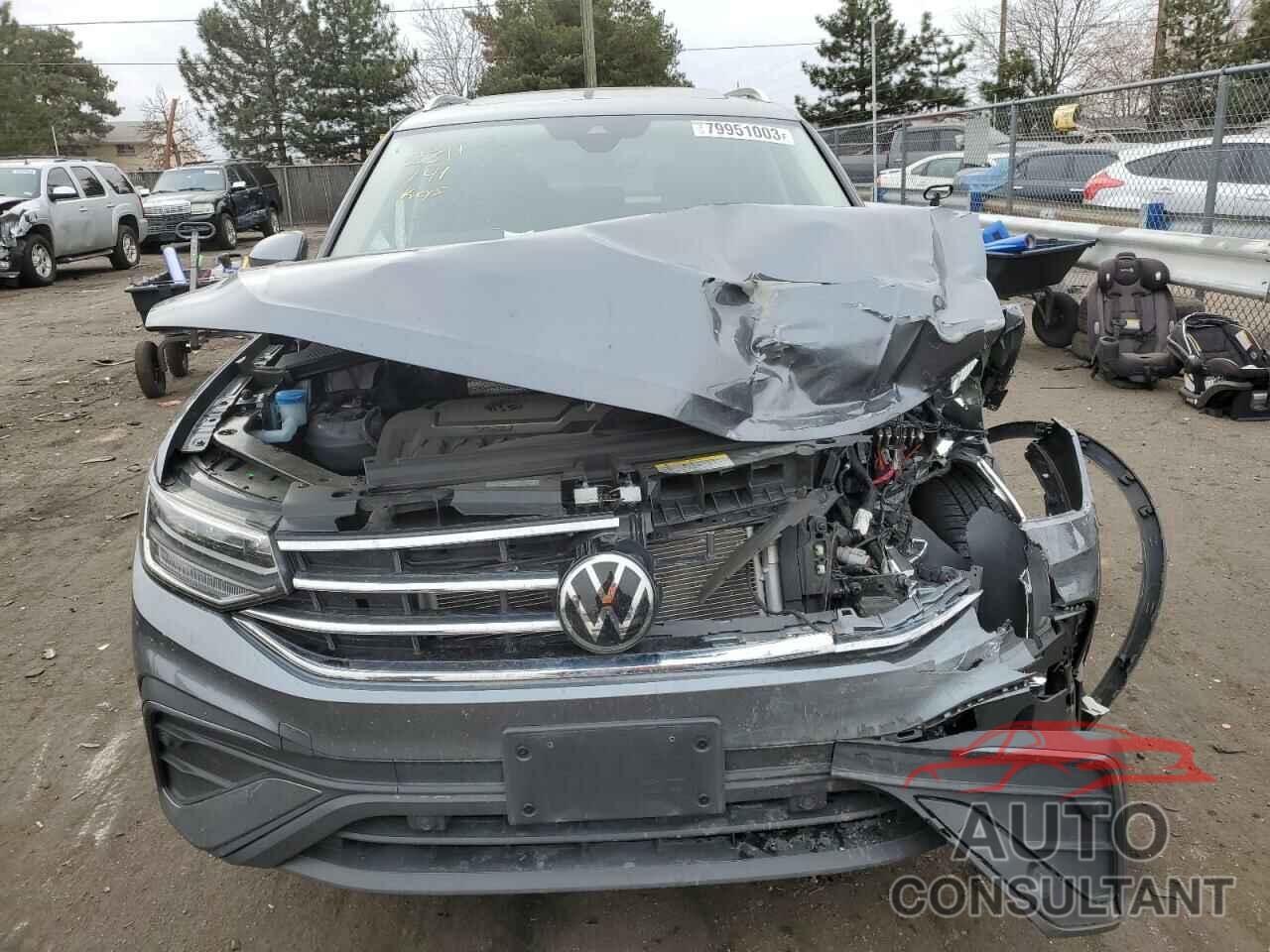 VOLKSWAGEN TIGUAN 2023 - 3VVMB7AX5PM004389