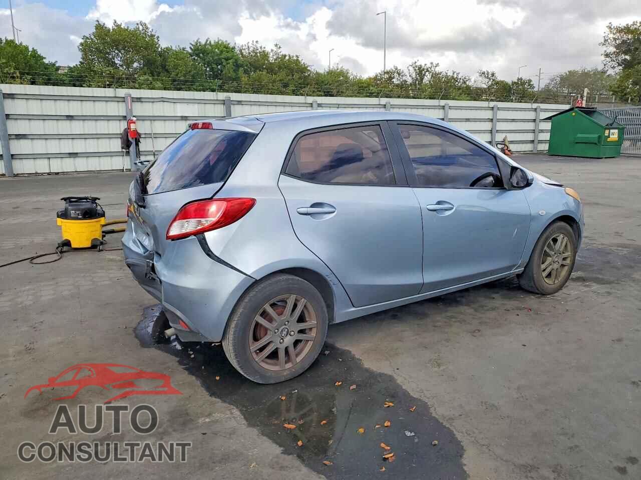 MAZDA 2 2013 - JM1DE1KY7D0170616