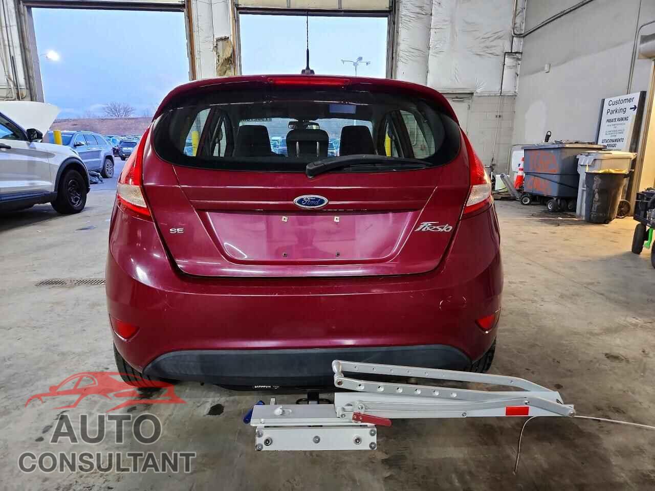 FORD FIESTA 2011 - 3FADP4EJ7BM105517