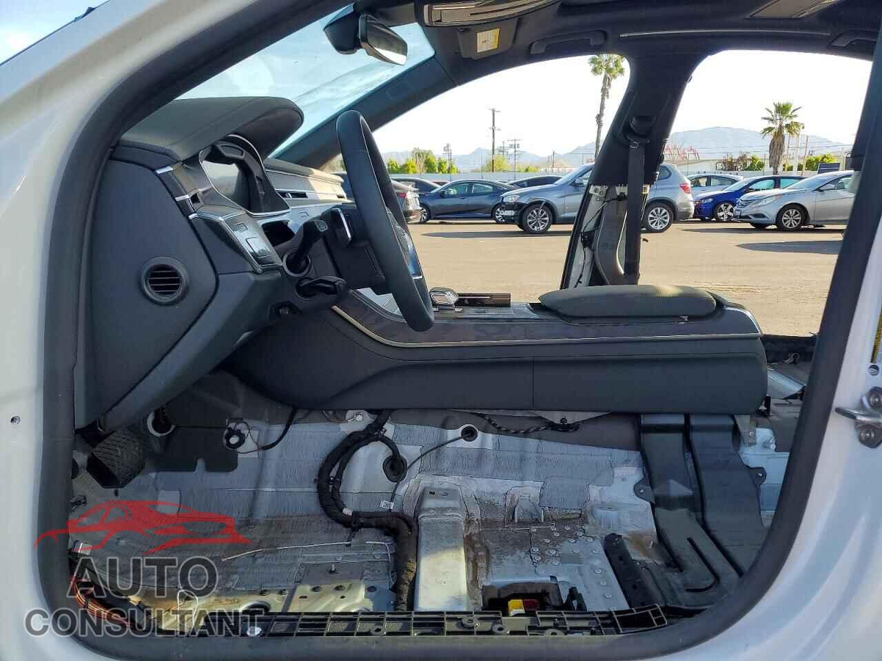 AUDI A8 2025 - WAULDAF87SN006241