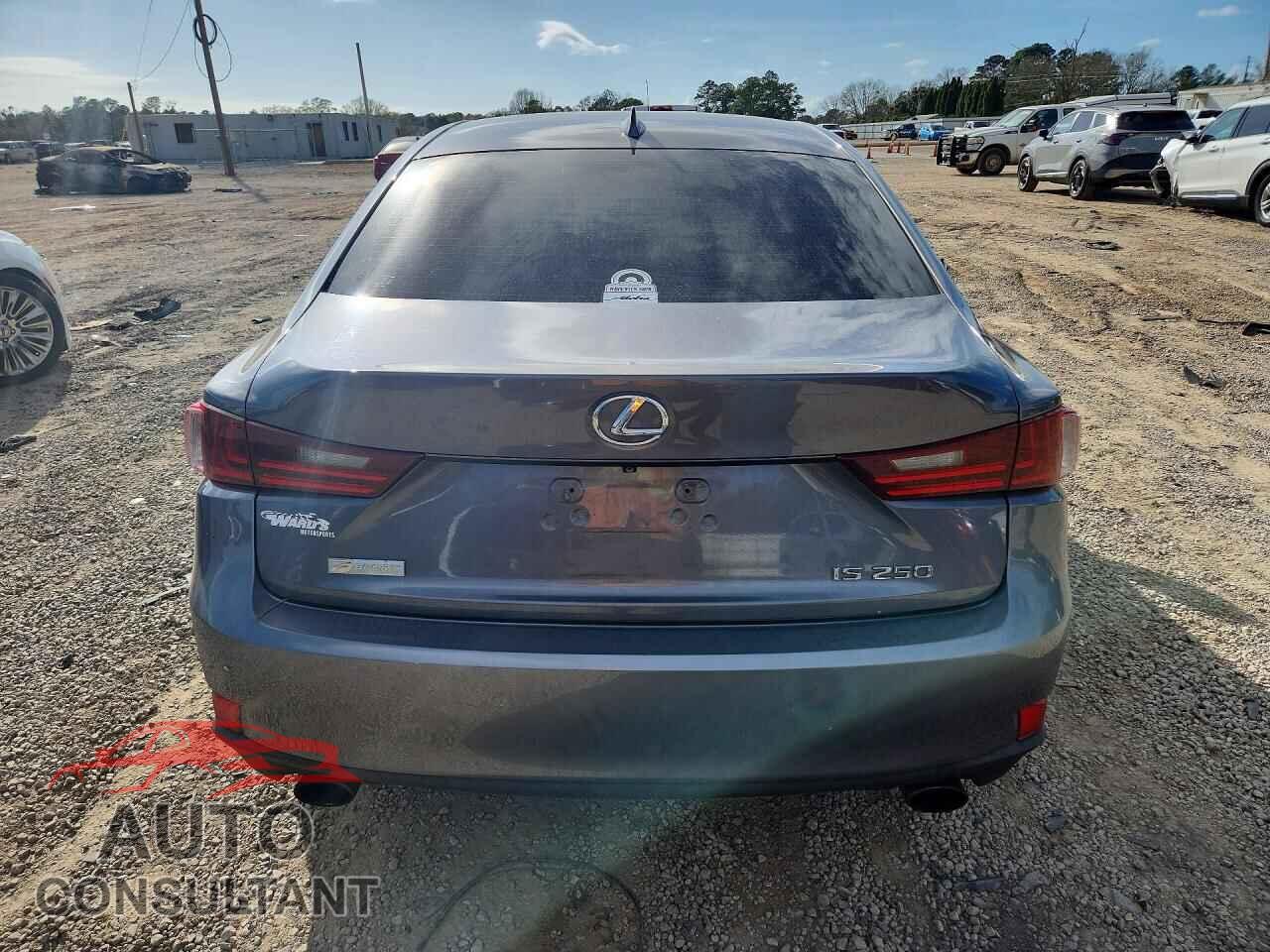 LEXUS IS 2014 - JTHBF1D22E5040422