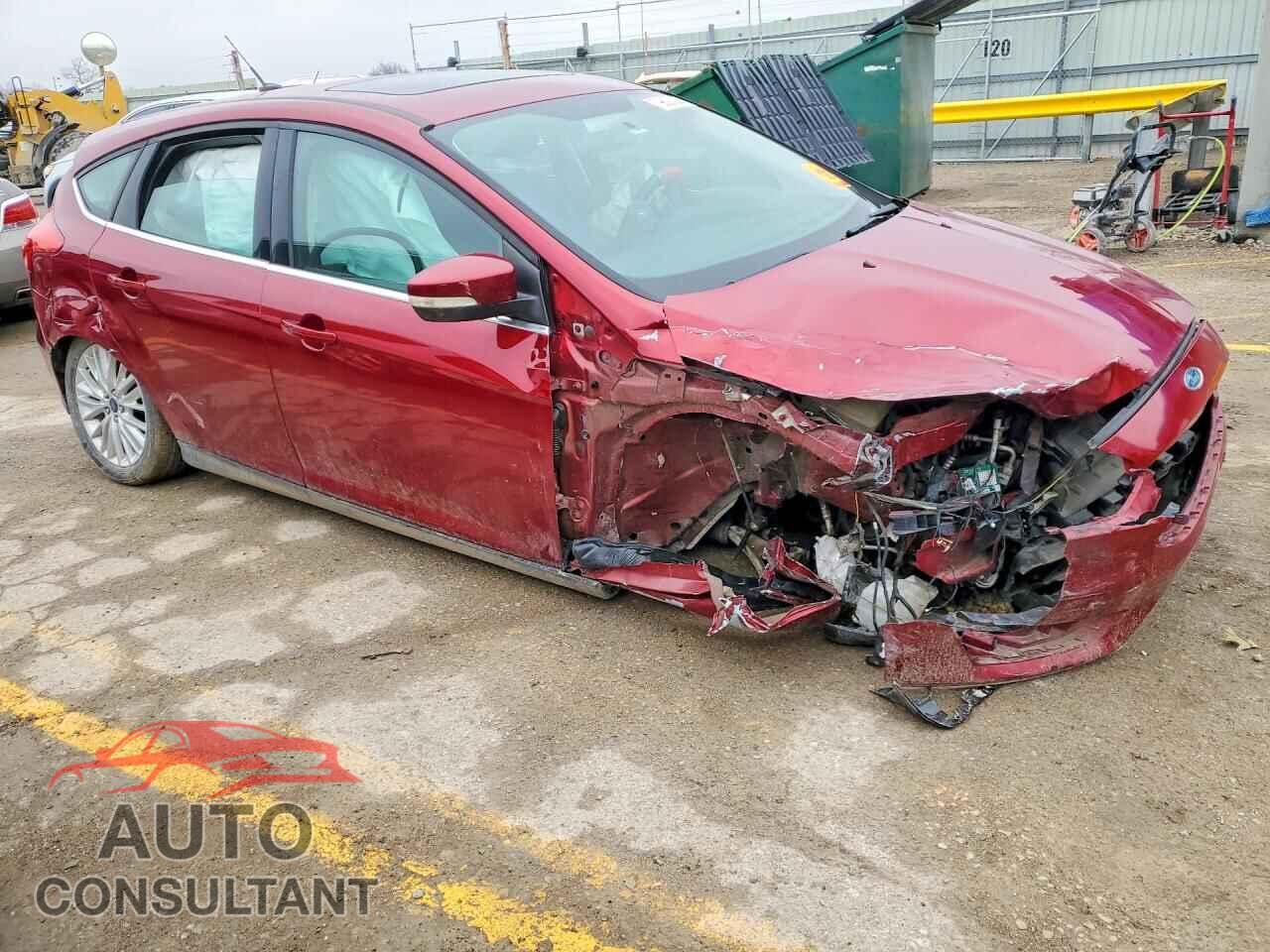 FORD FOCUS 2015 - 1FADP3N23FL247549
