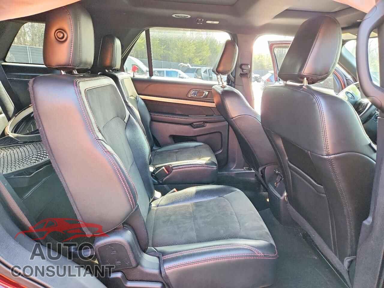 FORD EXPLORER 2018 - 1FM5K8D87JGB52621